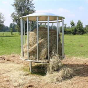 Râtelier à foin avec 14 lieux de restauration