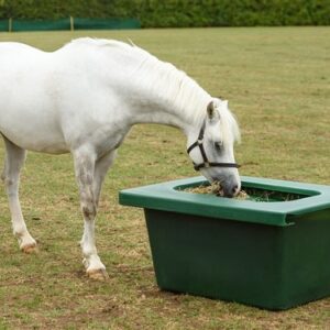 Bac à foin en plastique