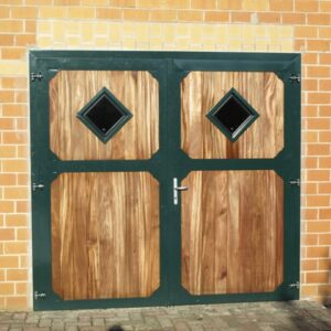 Staldeur 2-delig, met geruite ramen