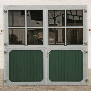 Tweedelige Staldeuren met tralievenster 240cm B x 220cm H