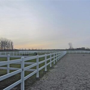 Clôture en plastique pour manège type S 3 20 x 60 m